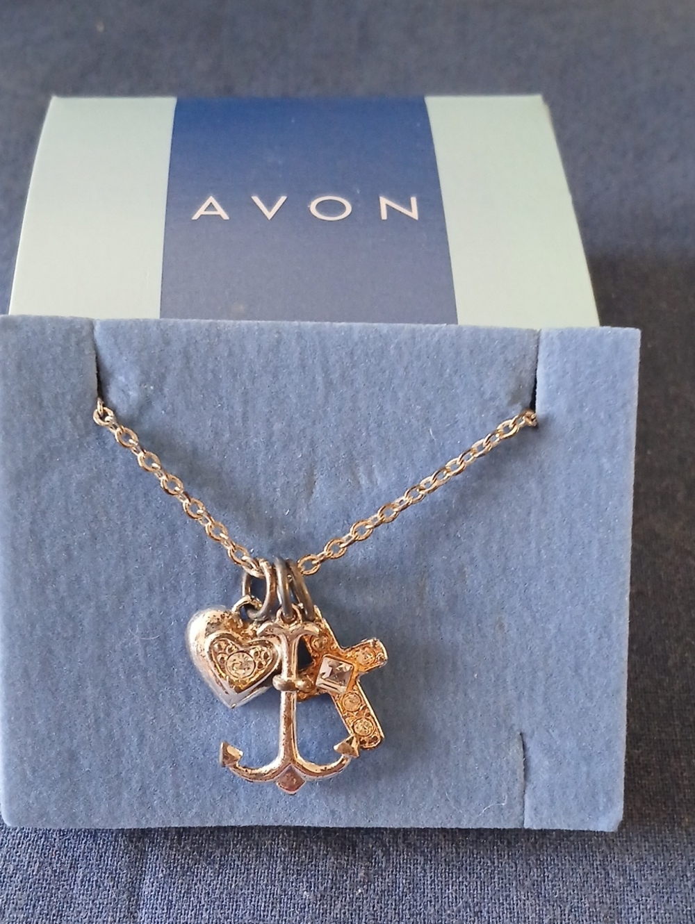 Avon Silver-Tone Anchor, Heart & Cross Charm Pendant Necklace6/26 Home